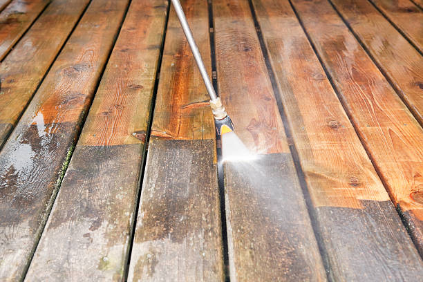 Best Roof Power Washing Services  in Batavia, NY